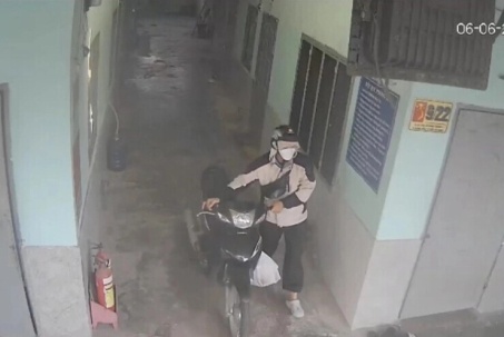 Bộ xương trong bãi cỏ ở TPHCM: Camera ghi nhận hành trình cuối của người mất tích