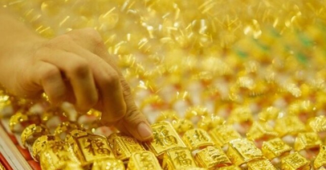 Giá vàng liên tục xuyên thủng mốc hỗ trợ: SJC c...