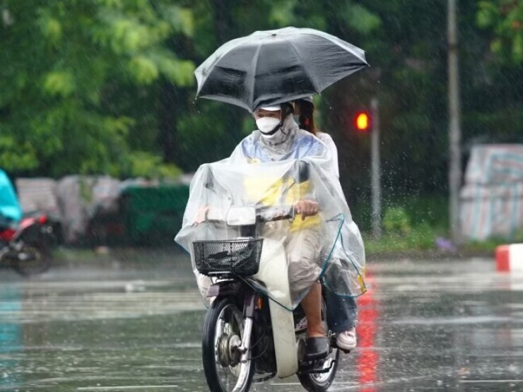 Miền Bắc đón mưa dông liên tiếp