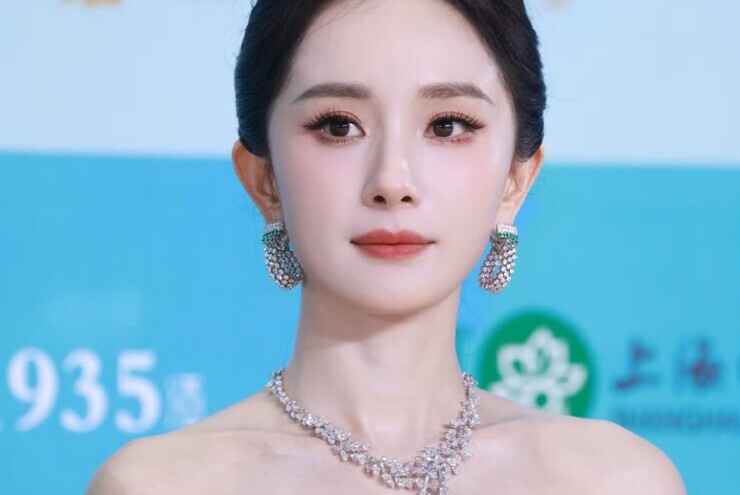Dương Mịch, Dương Tử tỏa sáng trên thảm đỏ Bạch Ngọc Lan