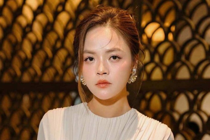 Thu Quỳnh: 'Tôi hạnh phúc khi làm mẹ đơn thân'