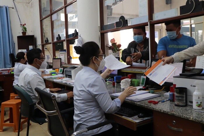 Từ ngày 1-7, tăng lương cơ sở và chế độ tiền thưởng đối với cán bộ, công chức, viên chức