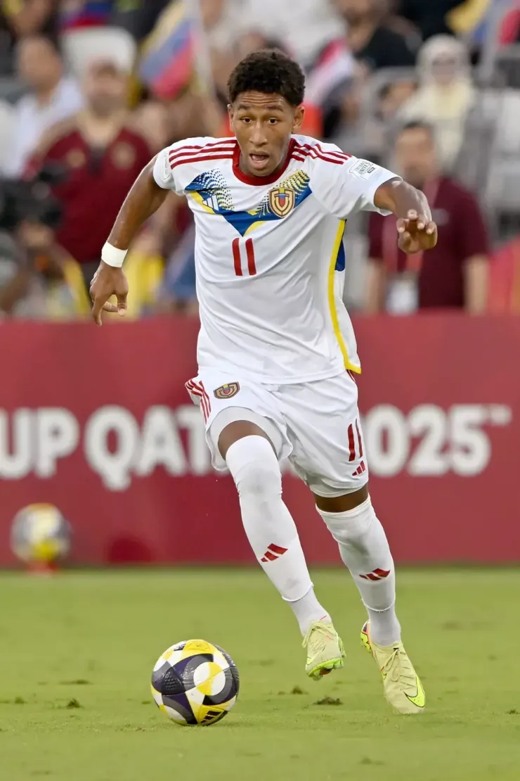Cầu thủ Yimvert Berroteran trong một trận đấu tại giải U-17 World Cup năm 2025. Ảnh: FIFA