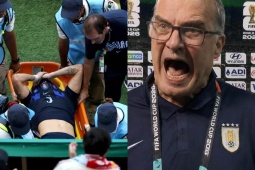 Sao MU dính chấn thương nặng, "Gã điên" Bielsa nổi cáu vì Uruguay bị loại