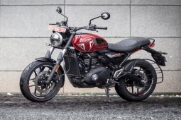 Ra mắt môtô Triumph Speed T4 đời 2026, giá nhỉnh 63 triệu đồng