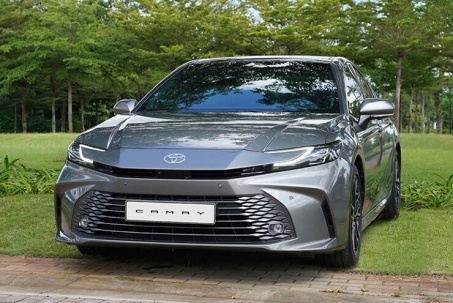 Toyota điều chỉnh giảm một số phiên bản xe tại Việt Nam