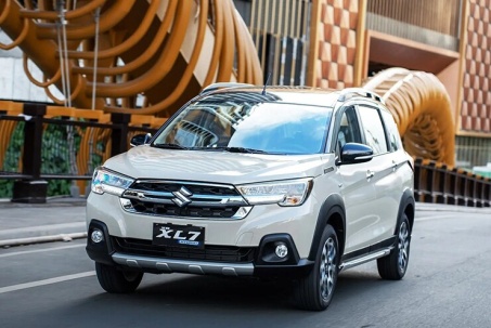 Giá xe Suzuki XL7 Hybrid tháng 6/2026, ưu đãi tới 55 triệu đồng