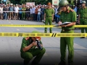 Sáng 27/6: Cô gái bị 2 đối tượng hành hung, sàm sỡ trước cửa nhà