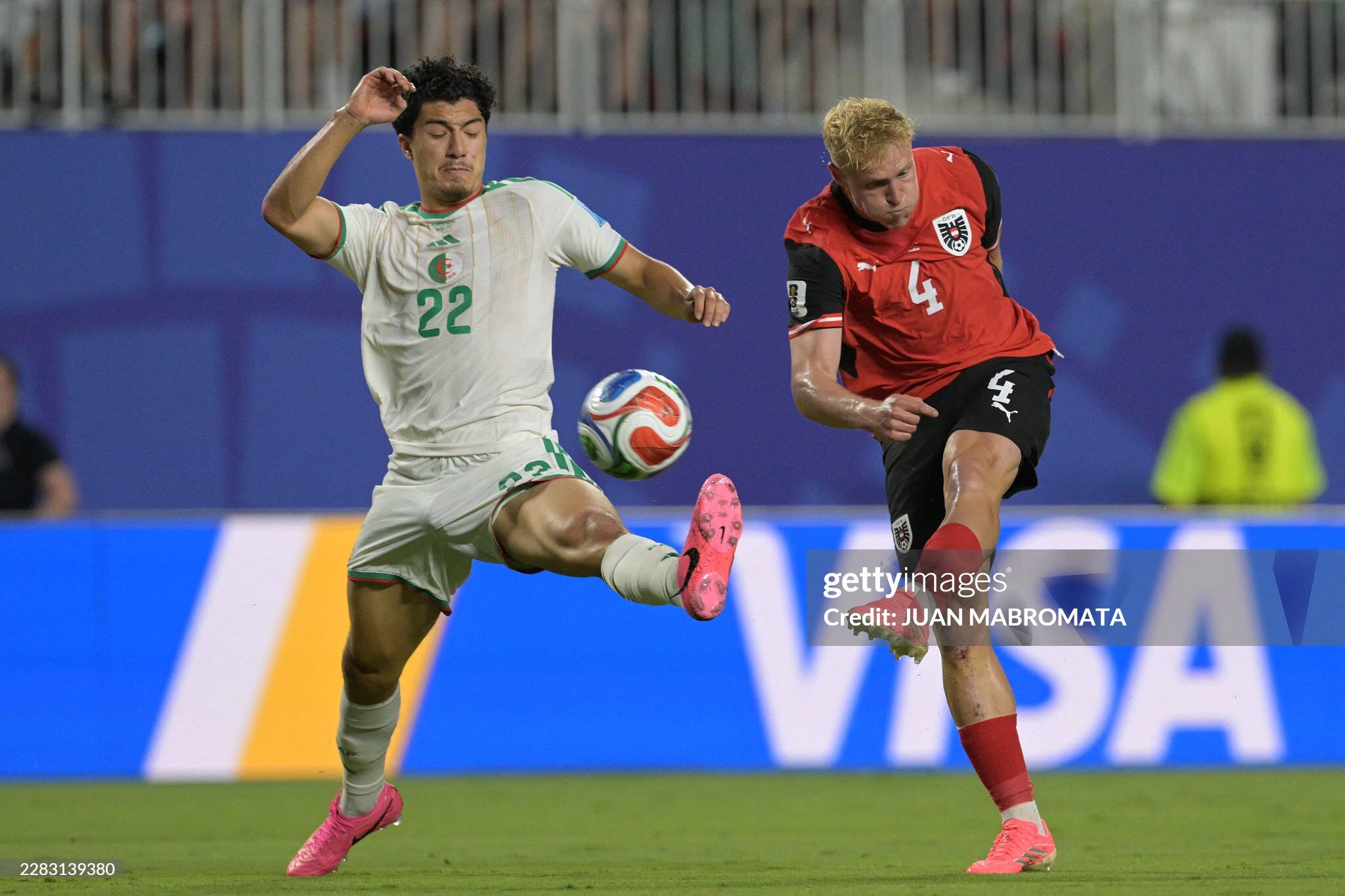 Trực tiếp bóng đá Algeria - Áo: Điên rồ những phút bù giờ (Hết giờ) - 1