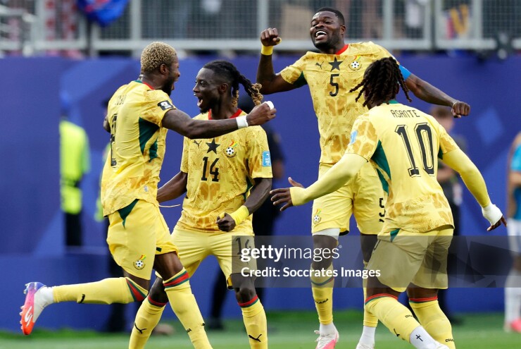 Ghana giành vé với vị trị thứ ba của bảng L