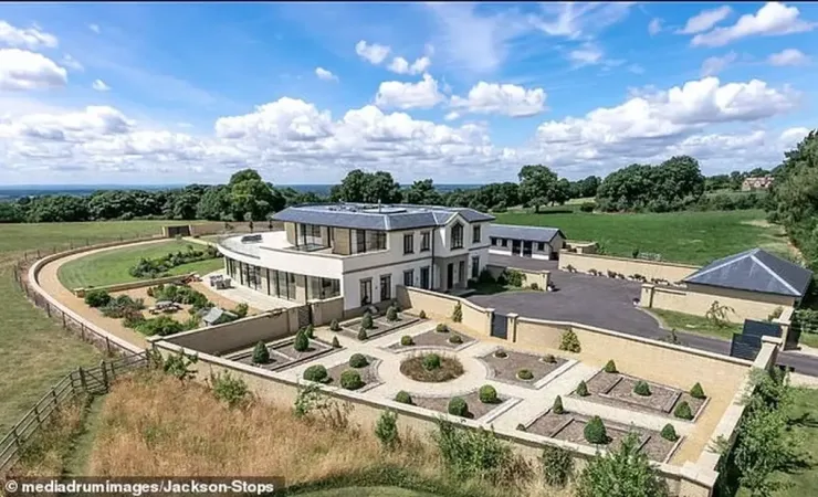Căn biệt thự của Haaland nằm ở khu vực đắt đỏ ở Anh. Ảnh: Daily Mail