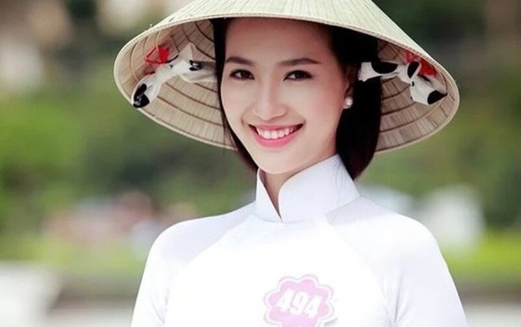 Lý do loạt mỹ nhân Việt đột ngột bỏ thi hoa hậu - 2