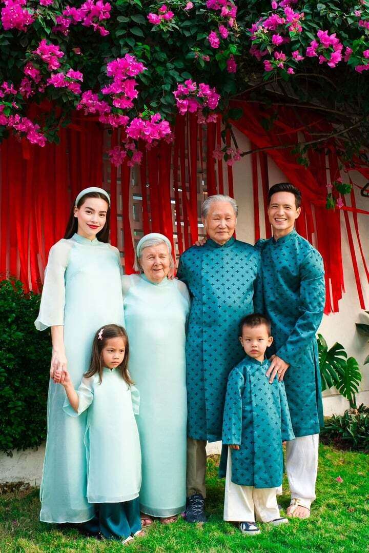 Hồ Ngọc Hà - Kim Lý kỷ niệm 9 năm bên nhau - 10