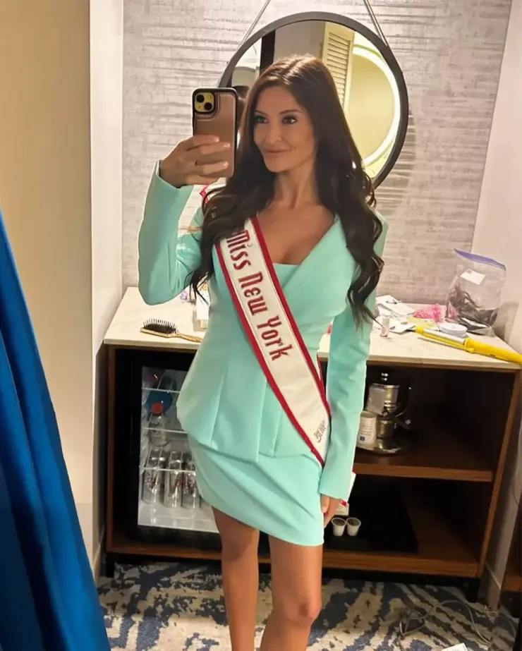 Kennedy-Melanson hiện giữ danh hiệu Miss New York Elite. Ảnh: Instagram kaitlynkennedyofficial_