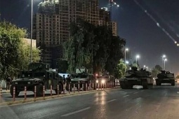 Iraq điều xe tăng, lính đặc nhiệm bắt quan chức bị nghi tham nhũng