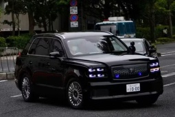 Điều gì khiến Toyota Century SUV trở thành lựa chọn của Thủ tướng Nhật Bản?