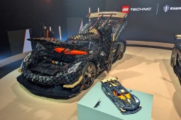 Bộ LEGO Technic khó nhất lịch sử gọi tên Koenigsegg Sadair's Spear
