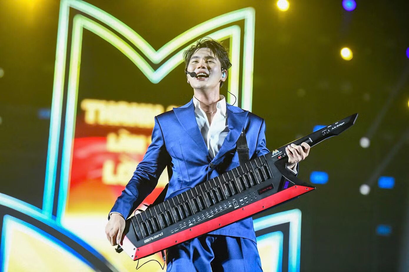 Toàn cảnh concert Thanh xuân khiến 20.000 khán giả Hà Nội đứng ngồi không yên - 63