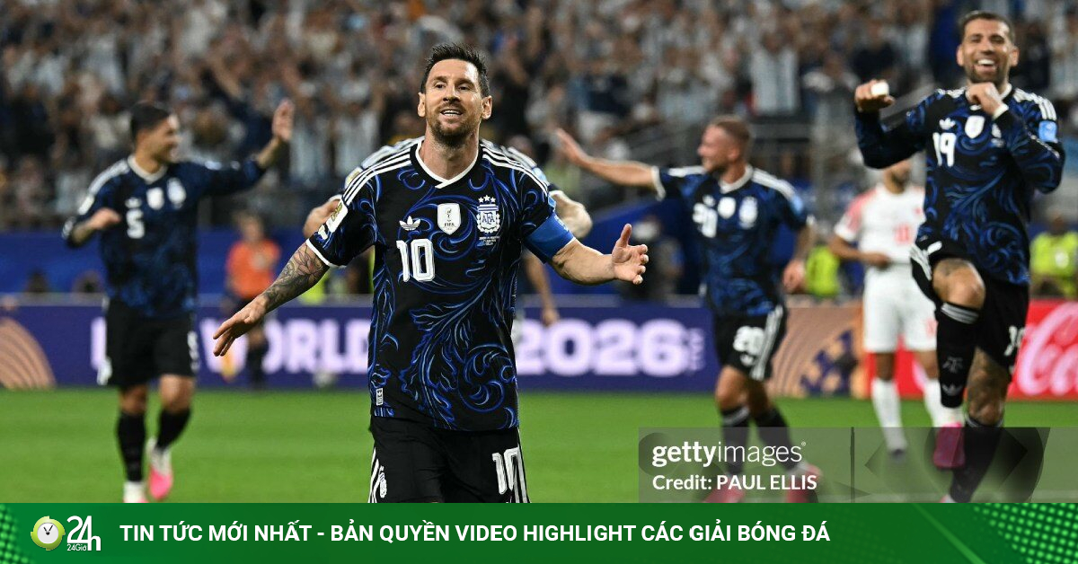 Video bóng đá Jordan - Argentina: 2 siêu phẩm đá phạt, Messi "dạo chơi" vẫn lập công (World Cup)