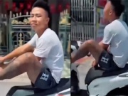 Tịch thu xe SH của nam thanh niên khi dùng chân điều khiển phương tiện