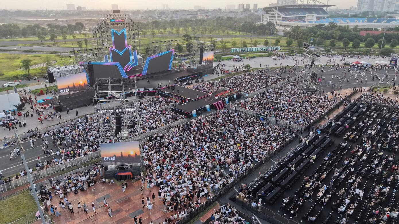 Toàn cảnh concert Thanh xuân khiến 20.000 khán giả Hà Nội đứng ngồi không yên - 3