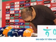 HLV Park Hang Seo cúi đầu xin lỗi vì ĐT Hàn Quốc thất bại ở World Cup 2026
