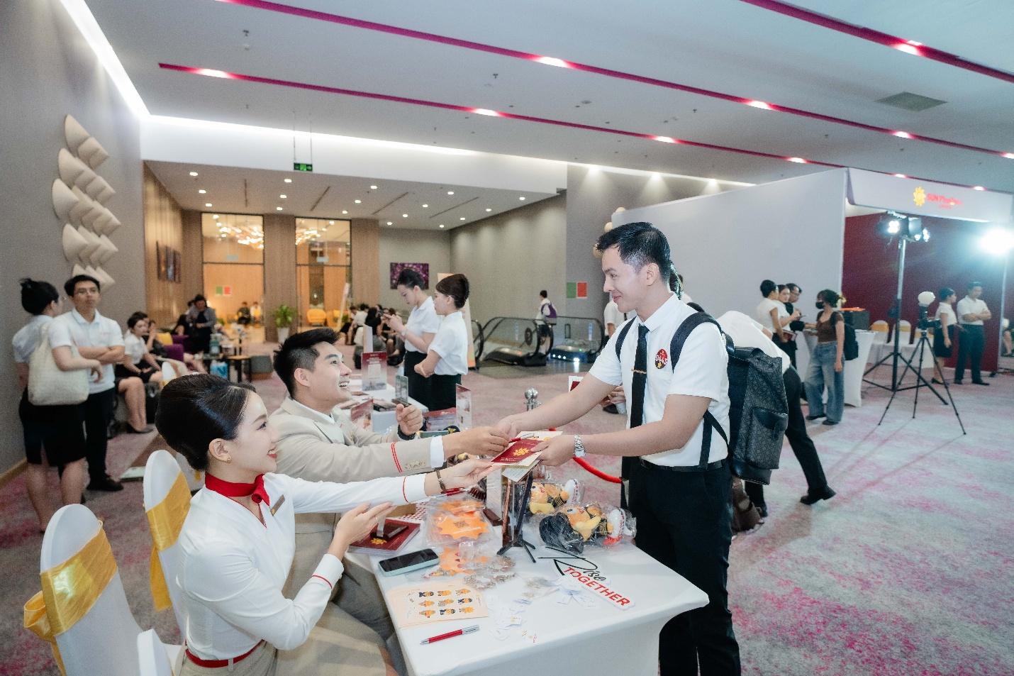 Ngày hội tuyển dụng của Sun PhuQuoc Airways hút hơn 700 ứng viên trong và ngoài nước - 1