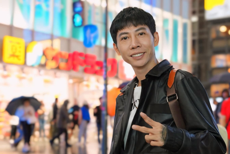 Đạo diễn Anh Gàkon: Từ chàng trai đam mê nghệ thuật đến người truyền động lực qua ống kính