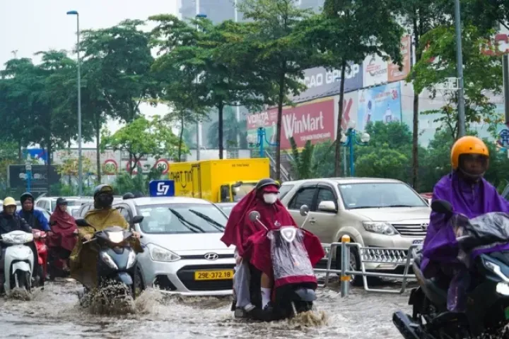 Miền Bắc mưa lớn đỉnh điểm