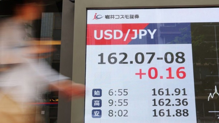 Tỷ giá giao dịch giữa JPY và USD được niêm yết từ 10h00 ngày 30-6-2026. Ảnh: Jiji Press