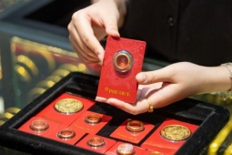 Giá vàng hôm nay 30/6: Giảm mạnh, sắp thủng mốc 4.000 USD/ounce