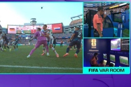 ĐT Đức thua tức tưởi ở World Cup, bị VAR "cướp" bàn thắng & penalty?