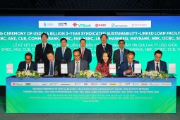VPBank ký kết khoản vay hợp vốn liên kết bền vững đầu tiên trị giá 1,44 tỷ USD