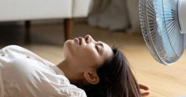 Dùng quạt sai cách trong ngày nắng nóng có thể gây hại sức khỏe: 5 lỗi nhiều gia đình đang mắc phải