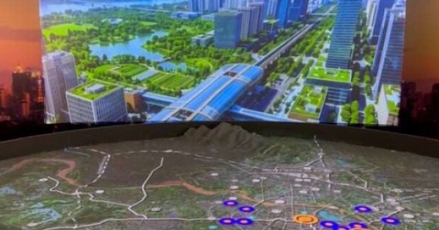 Clip: Cận cảnh quy hoạch Thủ đô Hà Nội tầm nhìn 100 năm qua sa bàn 3D Mapping hiện đại