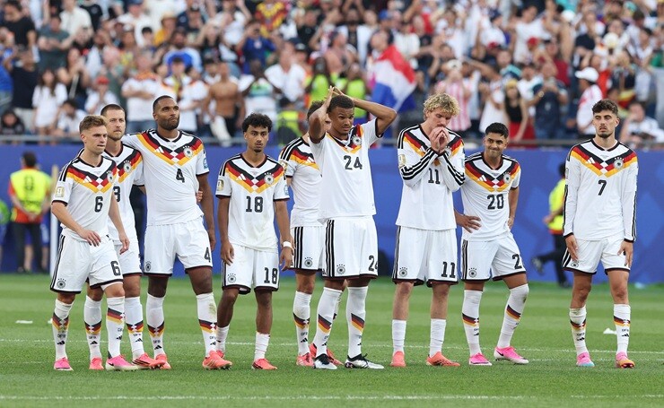 ĐT&nbsp;Đức thất bại trên chấm&nbsp;luân lưu lần đầu tiên trong lịch sử các kỳ World Cup