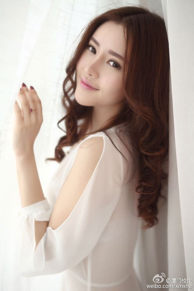 Nhan sắc của cô nàng 9x khiến nhiều nam sinh ngản ngơ