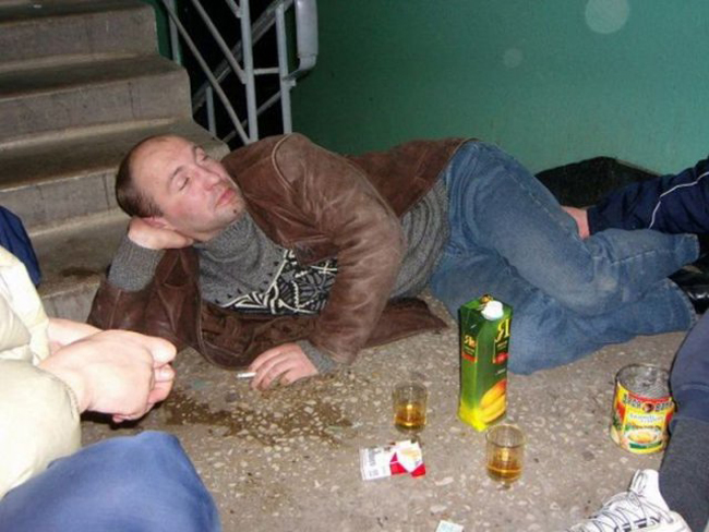 Có mỗi từng này làm sao mà anh say được.