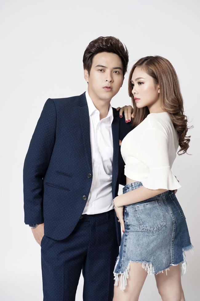 Hồ Quang Hiếu và Hiền Trinh tình tứ trong bộ ảnh chung để quảng bá single.