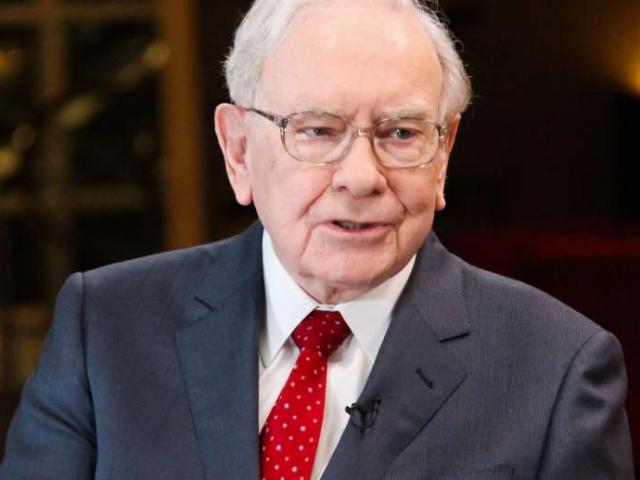 Tỷ phú đầu tư Warren Buffett có thu nhập bao nhiêu năm 14 tuổi?