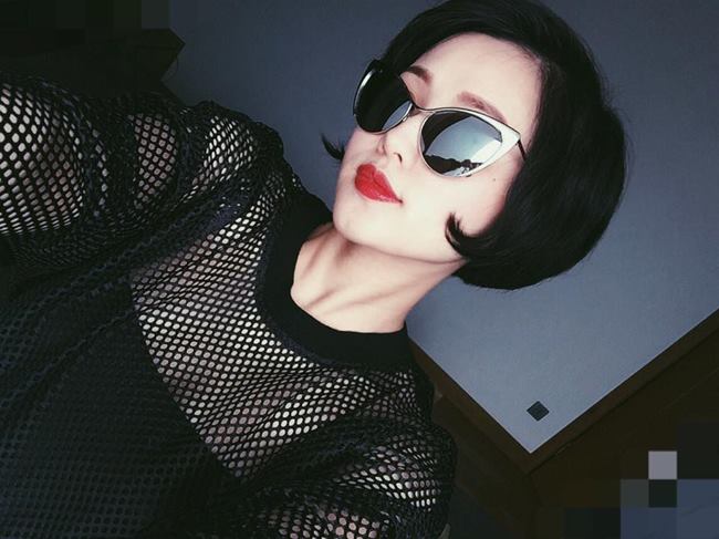 Bầu nhưng vẫn phải xinh đẹp và sành điệu