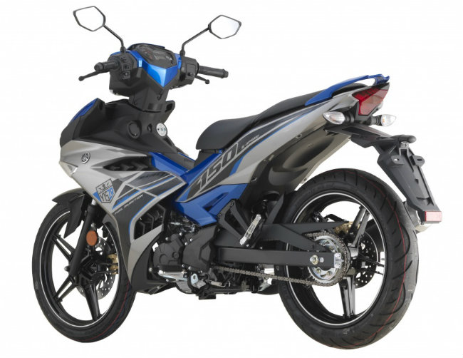 Mẫu xe côn này hiện được các đại lý Hong Leong Yamaha Malaysia phân phối.