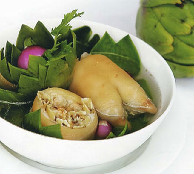 Canh Actiso hầm giò heo Lâm Đồng