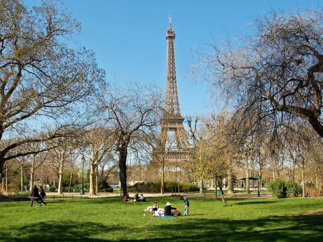 13. Paris, Pháp. &#40;Chi phí: 1.538 USD&#41;