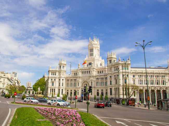 18. Madrid, Tây Ban Nha. &#40;Chi phí: 1.446 USD&#41;