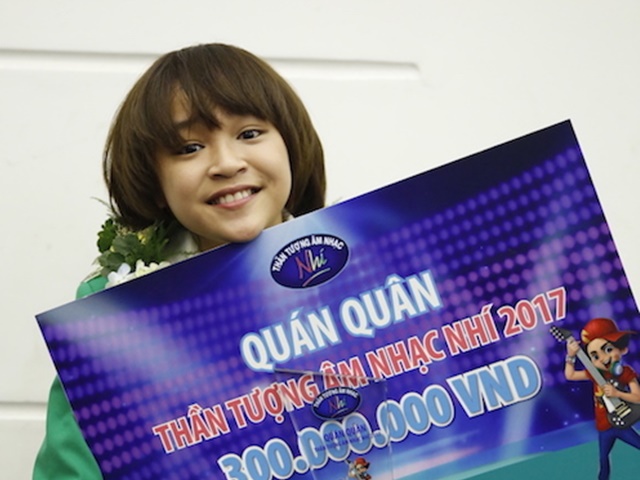Quán quân Vietnam Idol Kids 2017: ”Không muốn trở thành Phương Mỹ Chi”