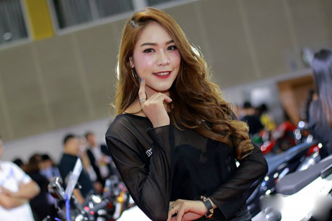 Tại sự kiện này có khoảng 60 mẫu xe môtô, ôtô được trưng bày.