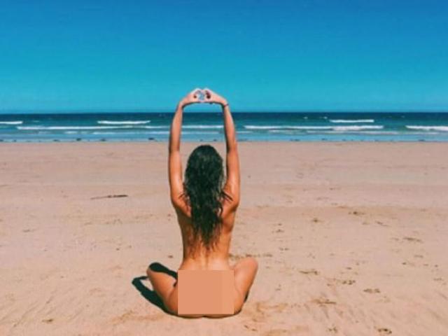 Tâm sự của một dân ”nghiện” yoga khỏa thân chính hiệu