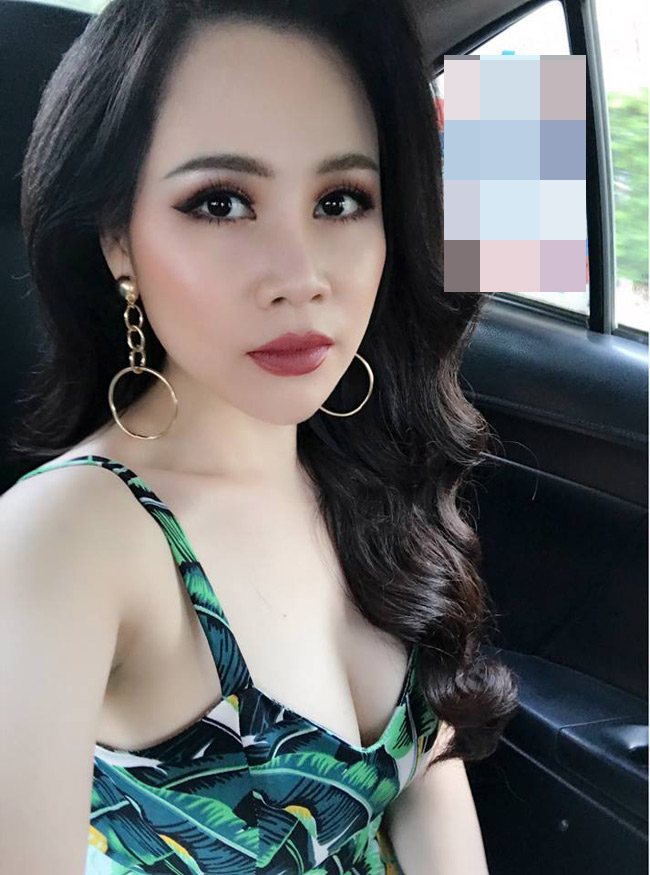 Ngoài việc đi diễn, cô còn rất thành công trong lĩnh vực kinh doanh.