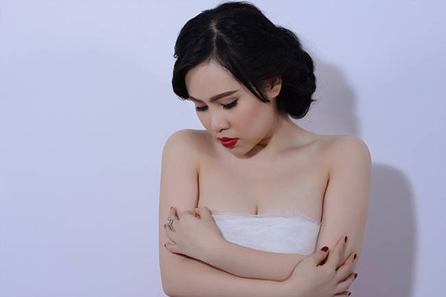 Trương Phương từng trải qua nhiều mối tình và được nhiều đại gia theo đuổi. Tuy nhiên, cô chưa bao giờ đánh đổi cảm xúc lấy vật chất.